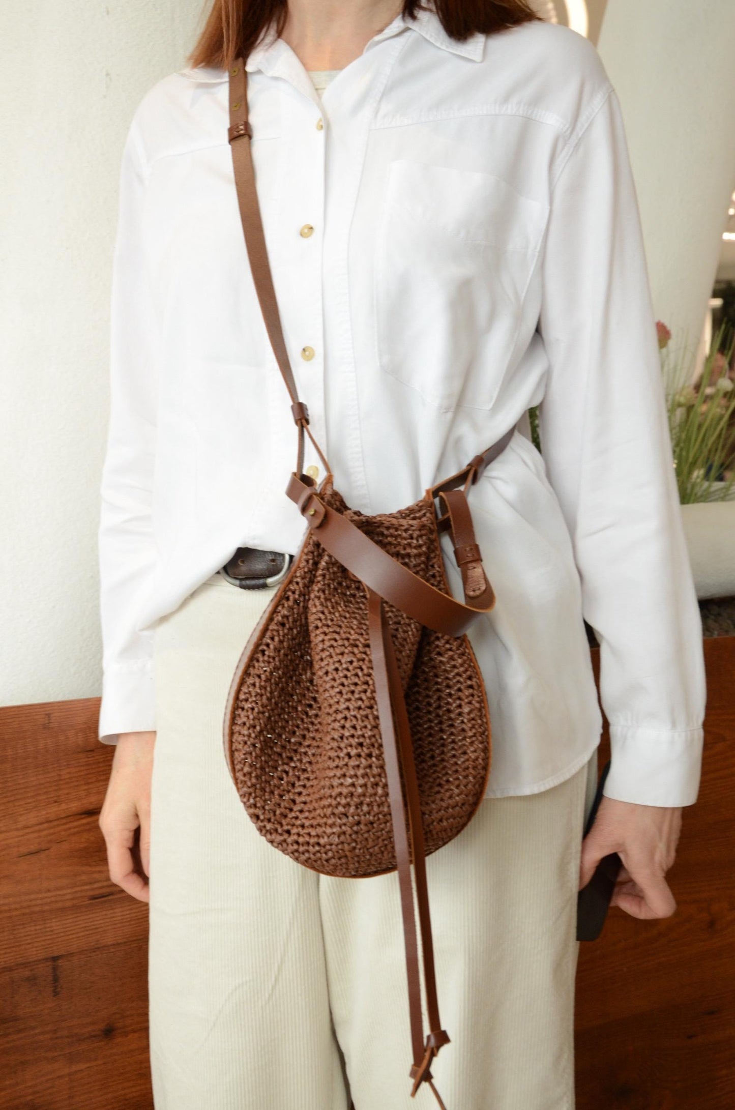 Handmade Crochet Raffia Crossbody Bucket Bag: Small Woven Shoulder Bag