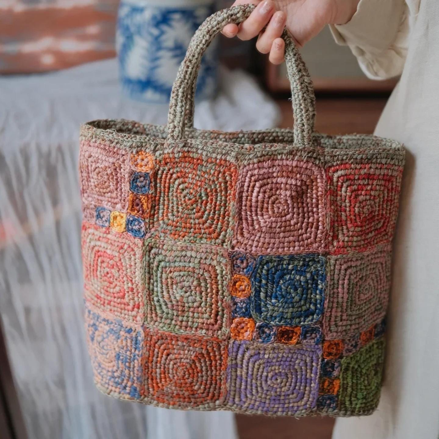One-of-a-Kind Raffia Crochet Bag, Heavy-Duty Handwoven Tote with Magnetic Closure, Bohemian Summer Shoulder Bag, Gift for her